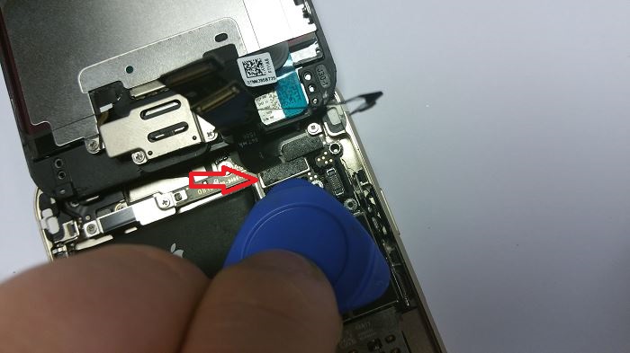 Nappe 4 D&eacute;montage complet iPhone 6