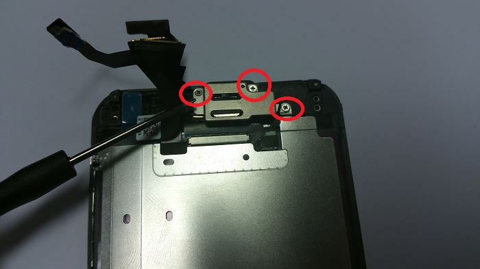 Etape 10 D&eacute;montage complet iPhone 6