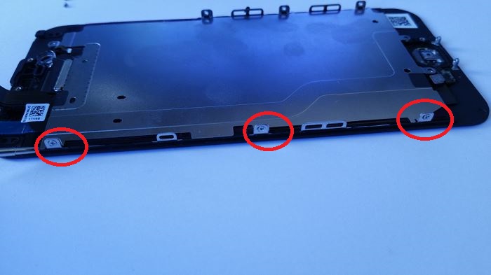 Etape 15 D&eacute;montage complet iPhone 6