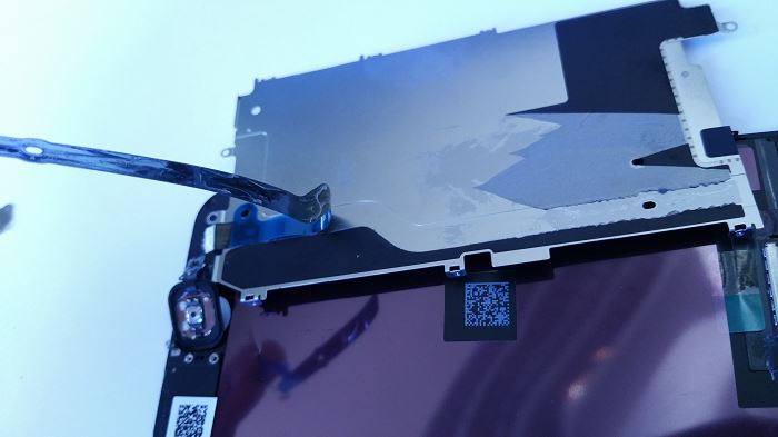 Etape 17 D&eacute;montage complet iPhone 6