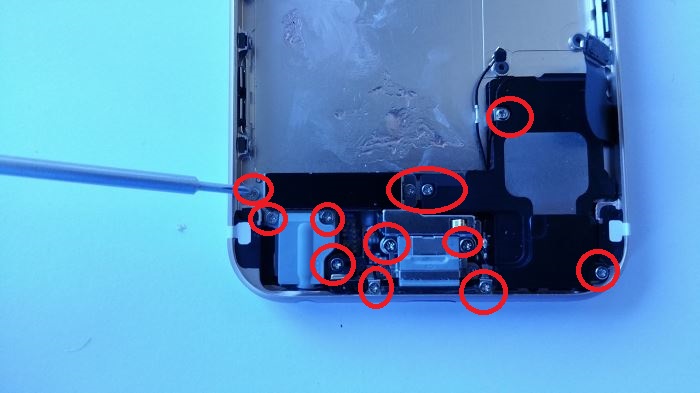 Etape 26 D&eacute;montage complet iPhone 6