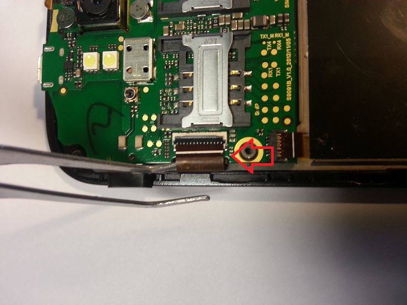 D&eacute;connexion de la nappe des boutons lat&eacute;raux