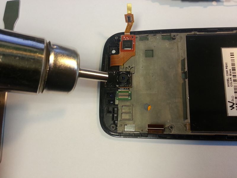 Chauffer le module de la cam&eacute;ra du Wiko Peax