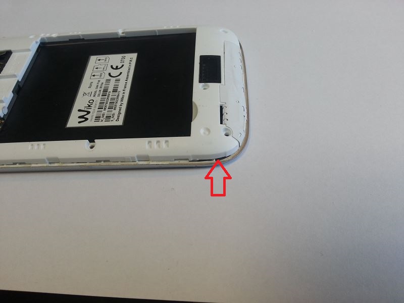 D&eacute;clipser le ch&acirc;ssis interne du Wiko Cink Five