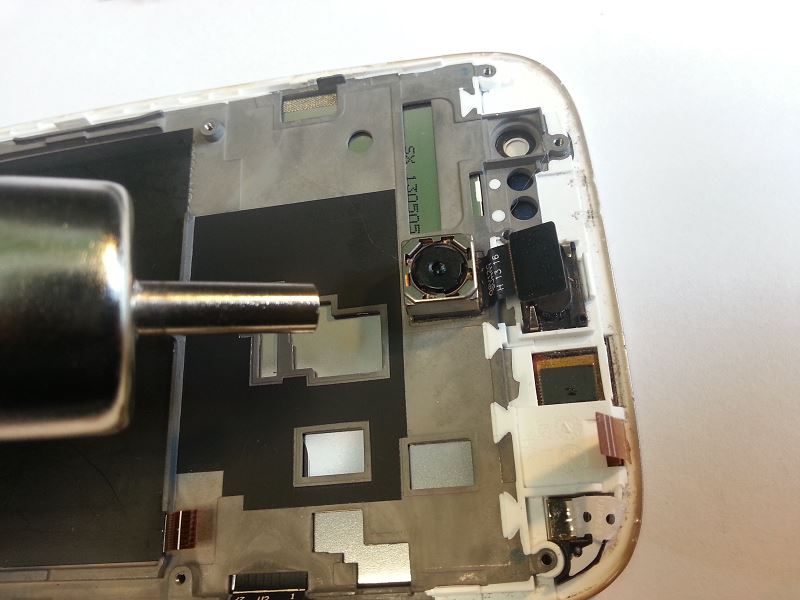 Chauffer le module de la cam&eacute;ra principale du Wiko Cink Five