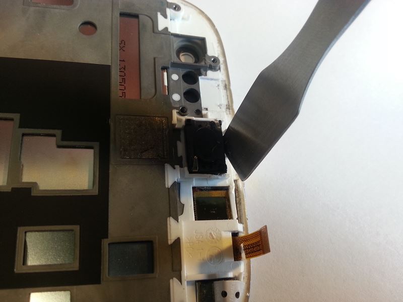 D&eacute;coller le haut parleur oreille du Wiko Cink Five