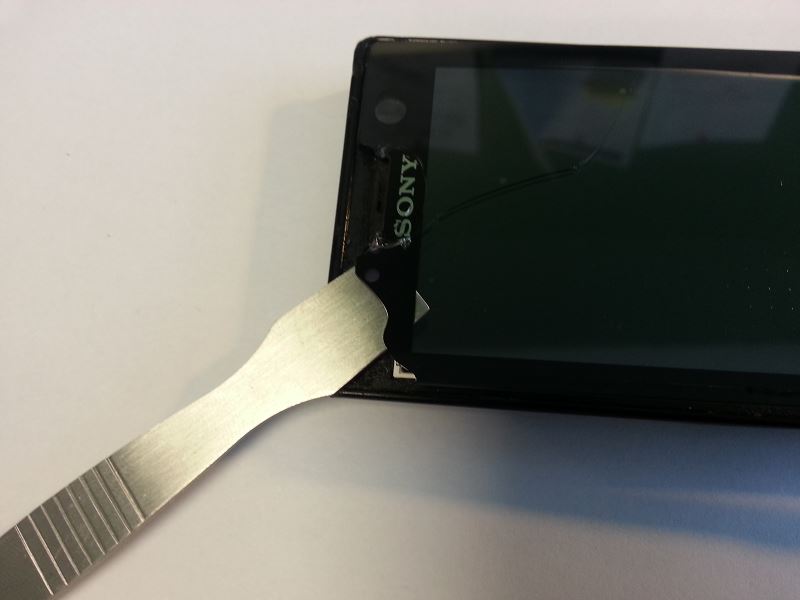 D&eacute;coller la vitre tactile du sony xperia u