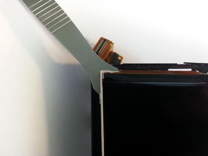 D&eacute;poser l'&eacute;cran LCD du sony xperia u