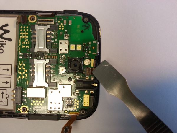 Guide de r&eacute;paration Wiko cink Peax 2 etape 17