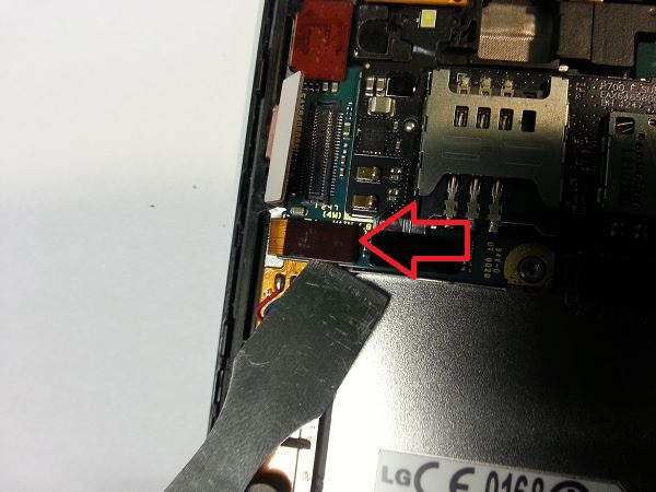 Guide de reparation Optimus L7 P700 P705 etape 9