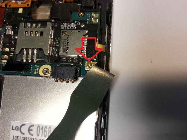 Guide de reparation Optimus L7 P700 P705 etape 11