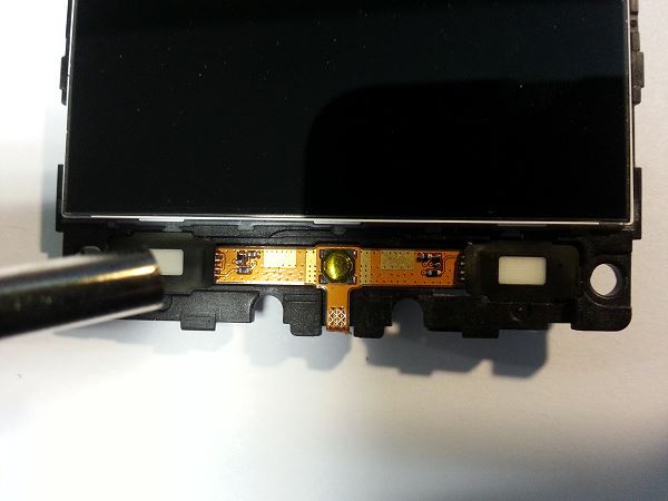 Guide de reparation Optimus L7 P700 P705 etape 25