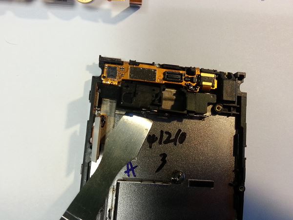 Guide de réparation du LG optimus L7 P700 P705 étape 30