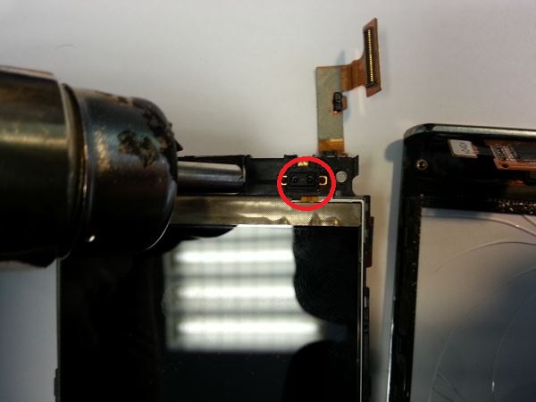 Guide de réparation du LG optimus L7 P700 P705 étape 37