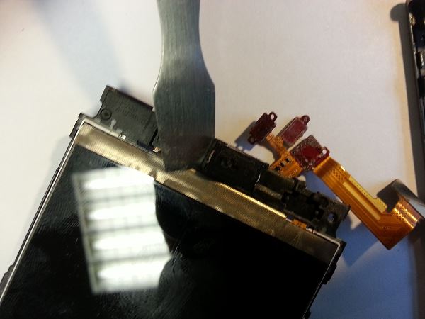 Guide de réparation du LG optimus L7 P700 P705 étape 40