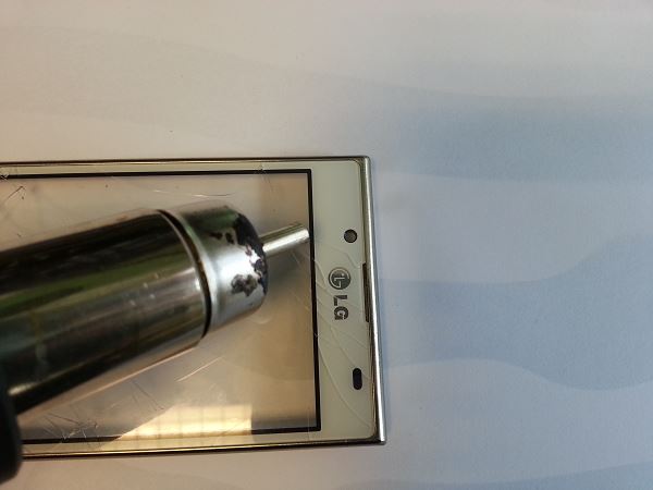 Guide de réparation du LG optimus L7 P700 P705 étape 47