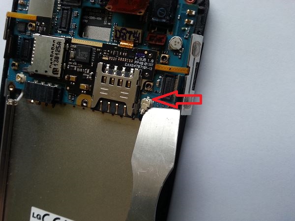 Guide de réparation LG Optimus F5 étape 19