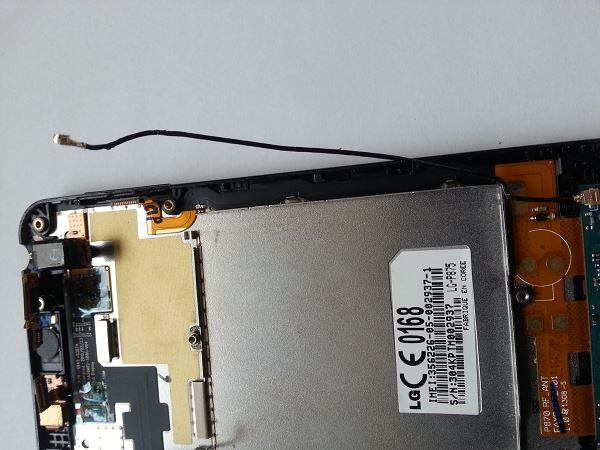 Guide de réparation LG Optimus F5 étape 24