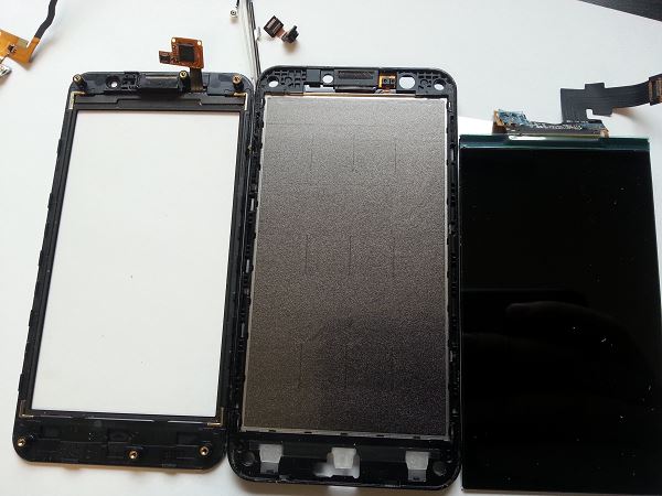 Guide de réparation LG Optimus F5 étape 43