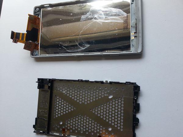 Guide de réparation Sony Xperia SP étape 29