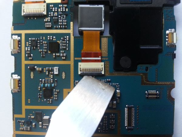 Guide de r&eacute;paration Samsung Galaxy Ace S7275r &eacute;tape 9