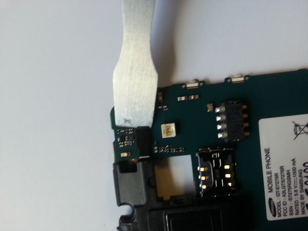 Guide de r&eacute;paration Samsung Galaxy Ace S7275r &eacute;tape 12