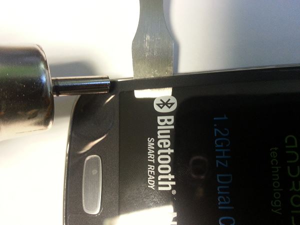 Guide de r&eacute;paration Samsung Galaxy Ace 3 S7275 S7275r &eacute;tape 16