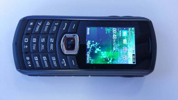 Changer la vitre cassée du Samsung Solid B2710