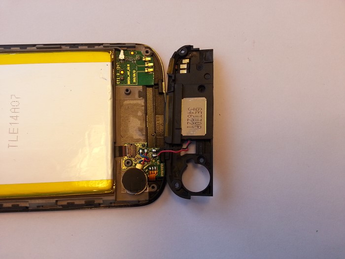 Guide de r&eacute;paration Wiko Darkmoon