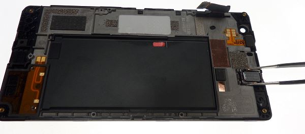 Réparation du Nokia Lumia 735 étape 12