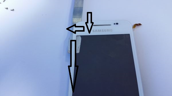 R&eacute;parer un smartphone Samsung Galaxy Ace cass&eacute;