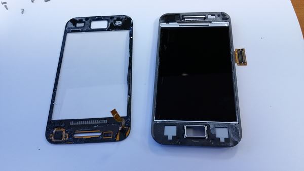 R&eacute;parer un smartphone Samsung Galaxy Ace cass&eacute;