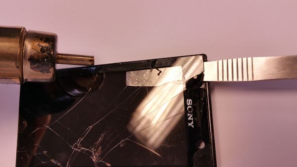 R&eacute;paration du Sony Xperia U ST25i