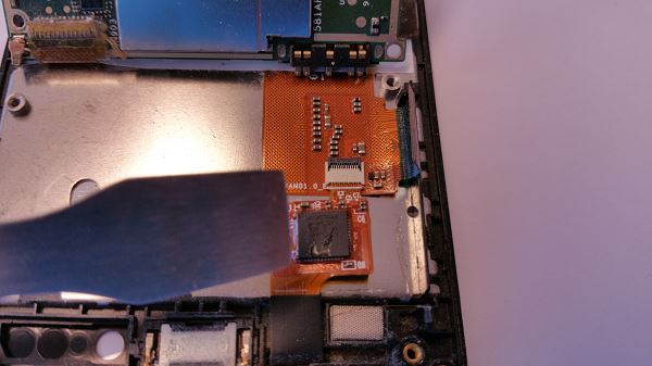 R&eacute;paration du Xperia J st26i