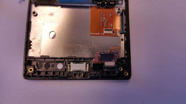 R&eacute;paration du Xperia J st26i