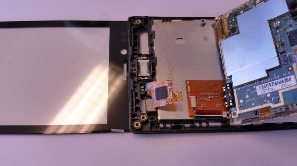 R&eacute;paration du Xperia J st26i