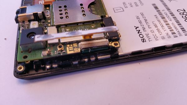 R&eacute;paration du Xperia J st26i